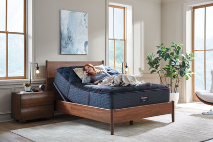 Beautyrest World Class 1000 Series Medium Mattress