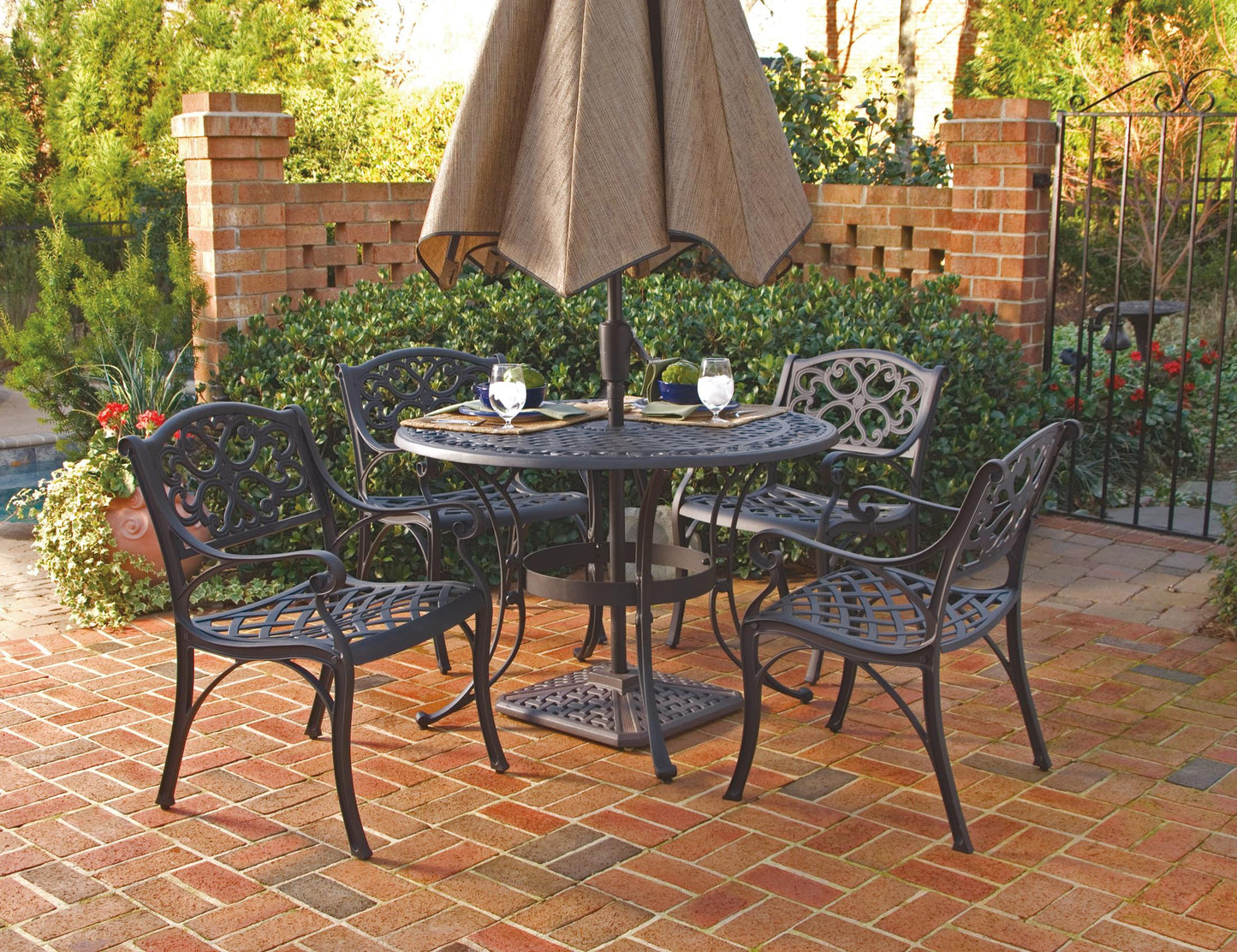 Sanibel Outdoor Dining Table