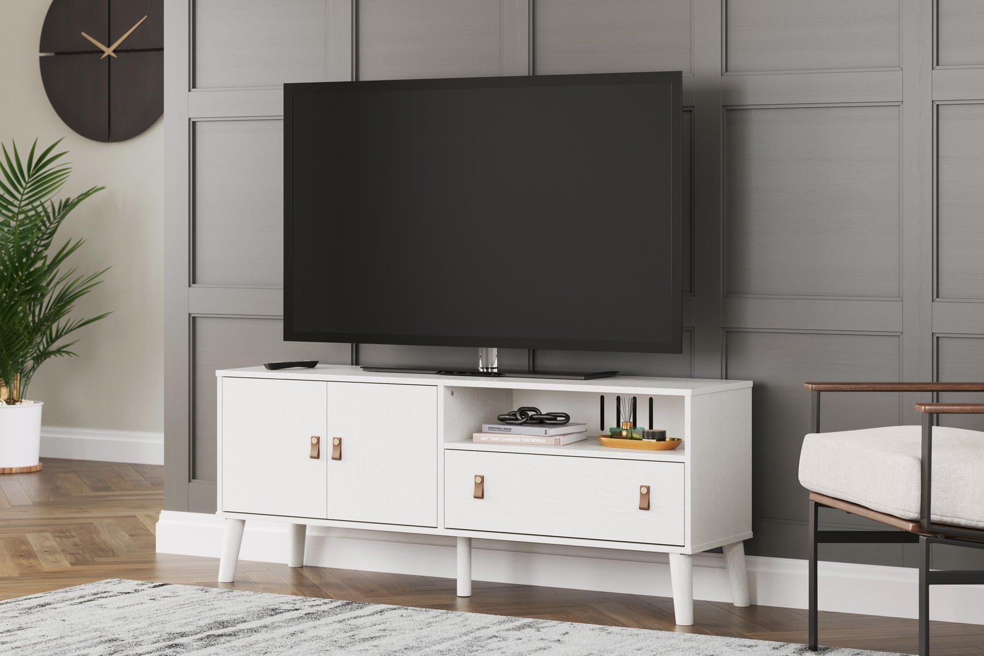 MEDIUM TV STAND