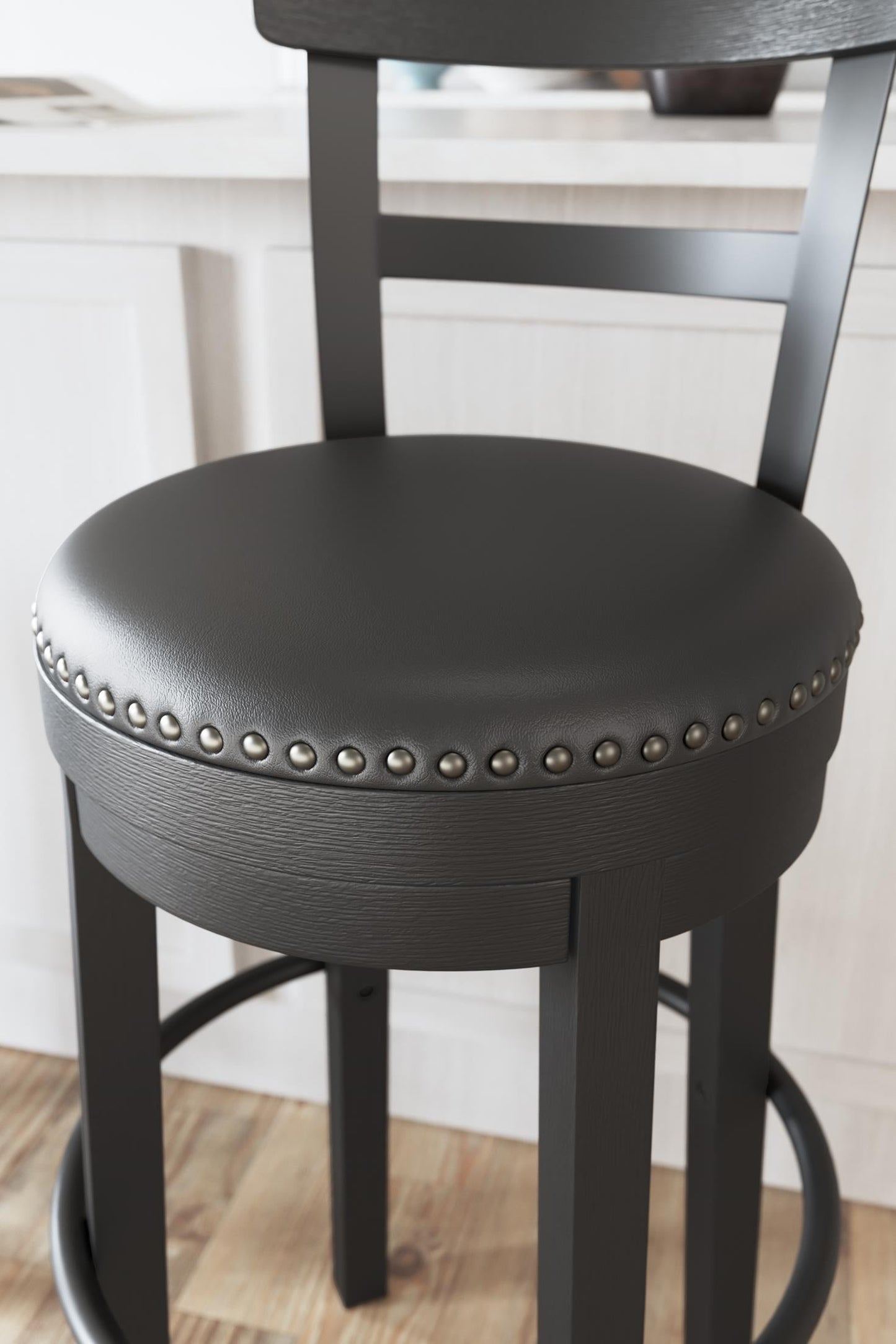 Valebeck Bar Height Upholstered Bar Stool (Set of 2)