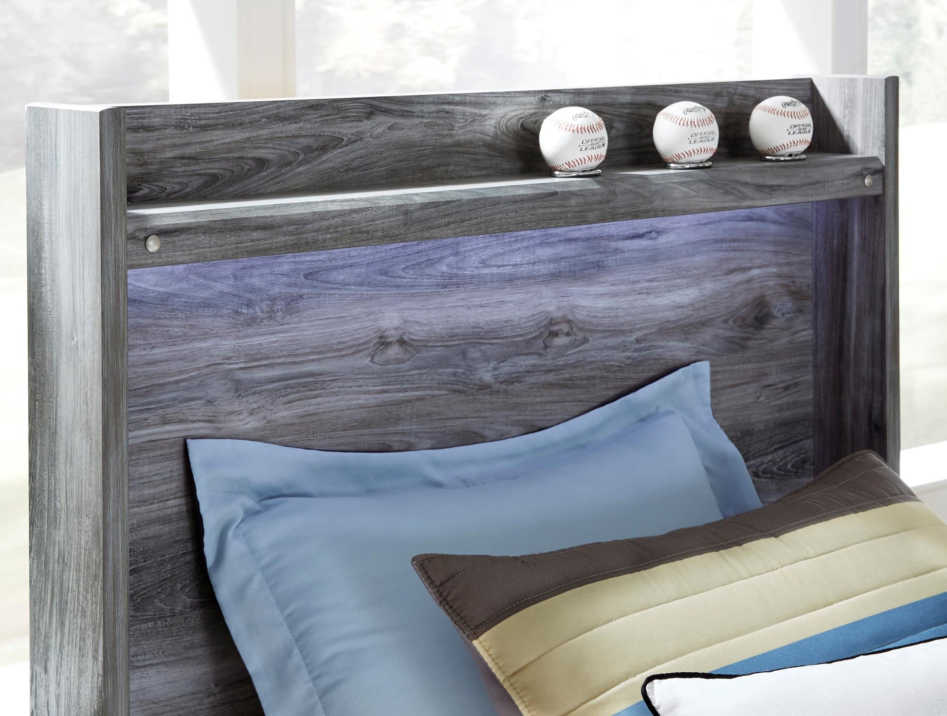 TWIN PANEL HEADBOARD