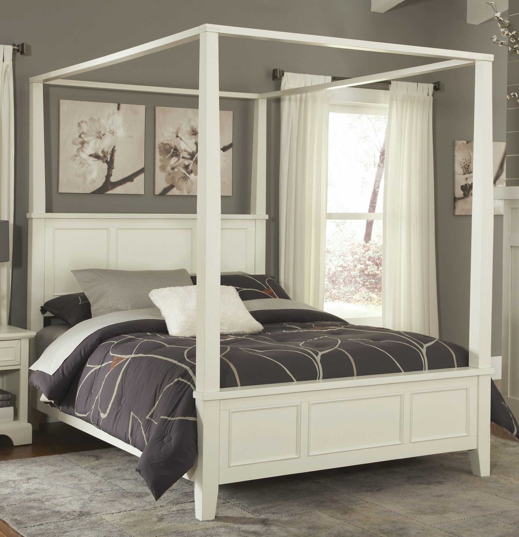 Century Queen Canopy Bed