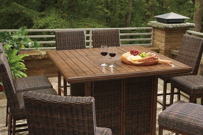 Paradise Trail Outdoor Dining Table with Fire Pit