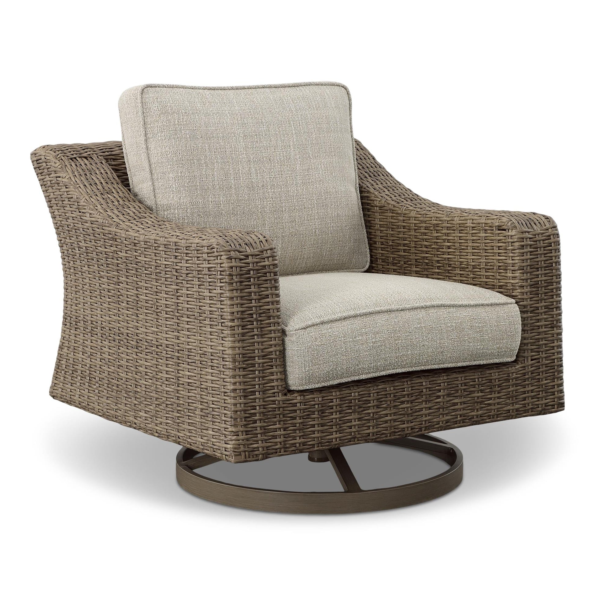 Beachcroft Outdoor Swivel Lounge Chair