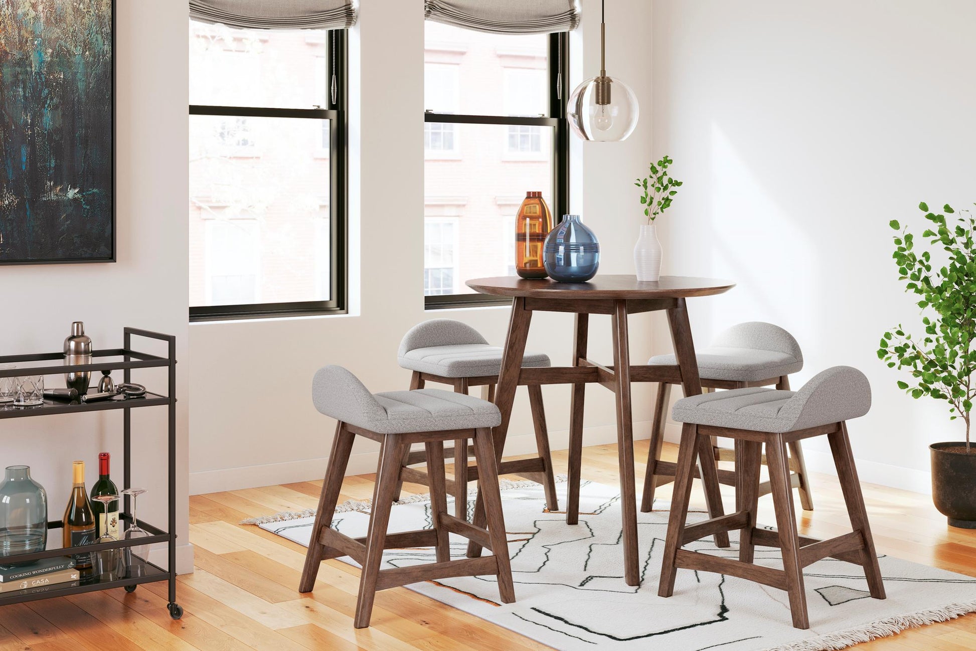 Lyncott Counter Height Bar Stool (Set of 2)