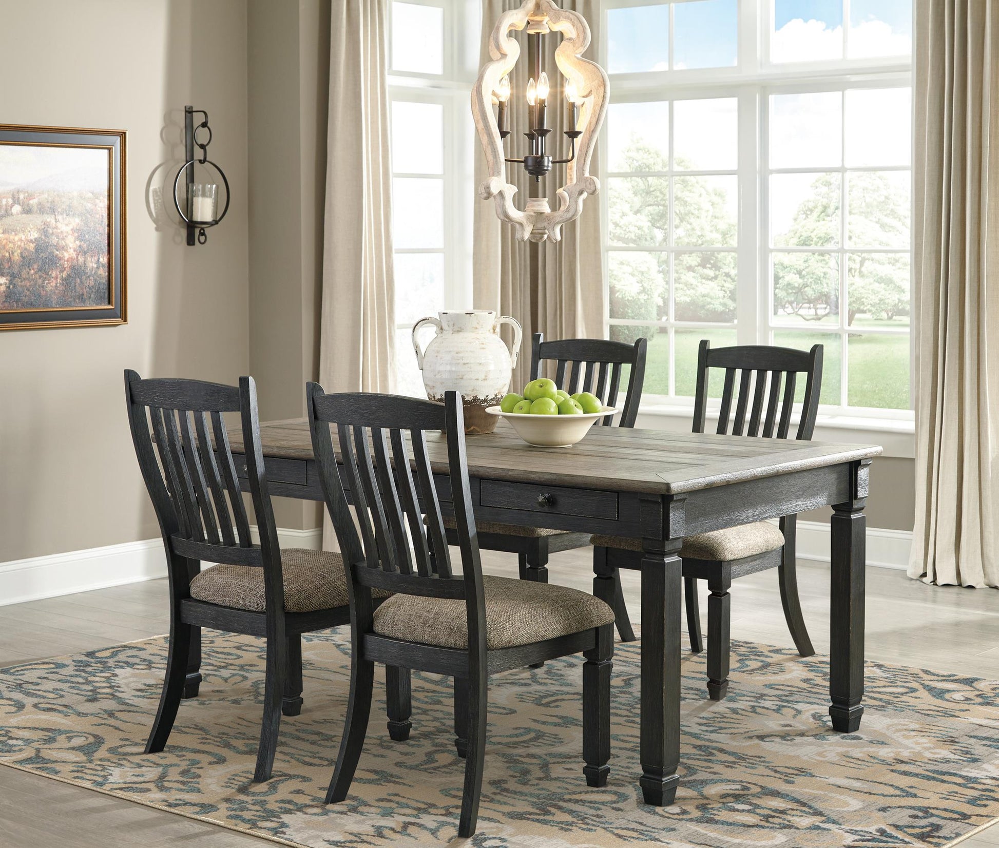 Tyler Creek Dining Chair (Set of 2)