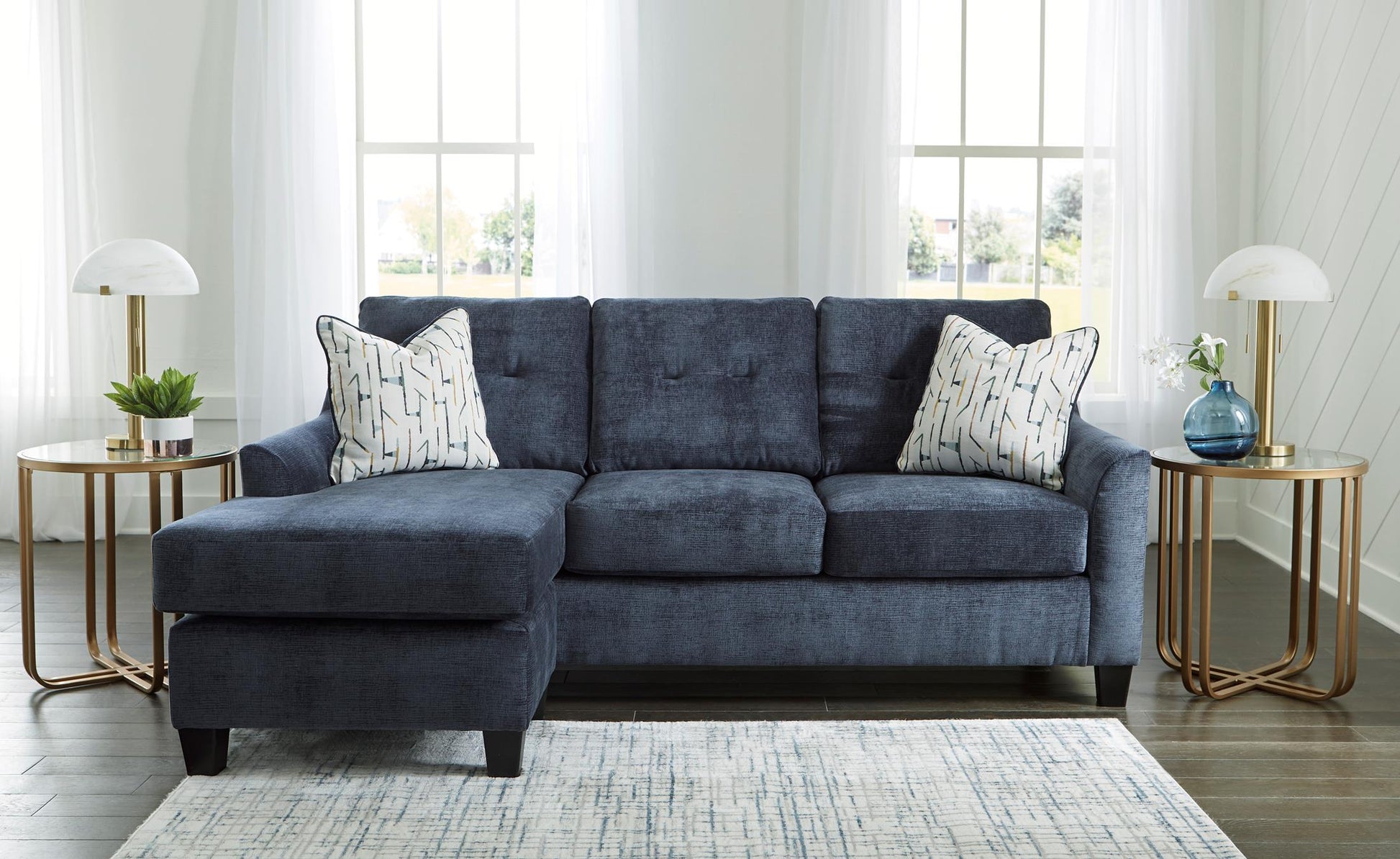 Amity Bay Queen Sleeper Sofa Chaise