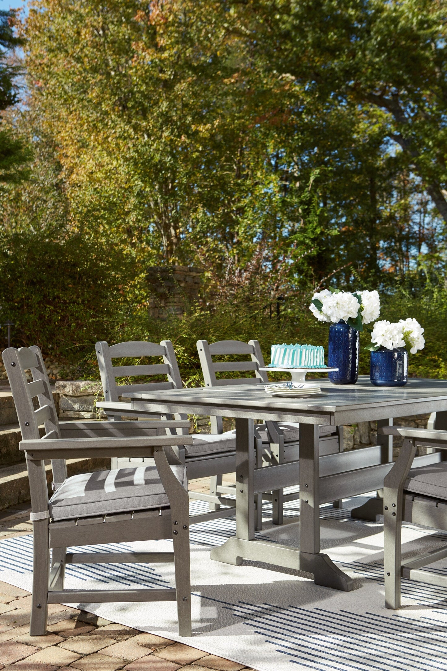 Visola Outdoor Dining Table