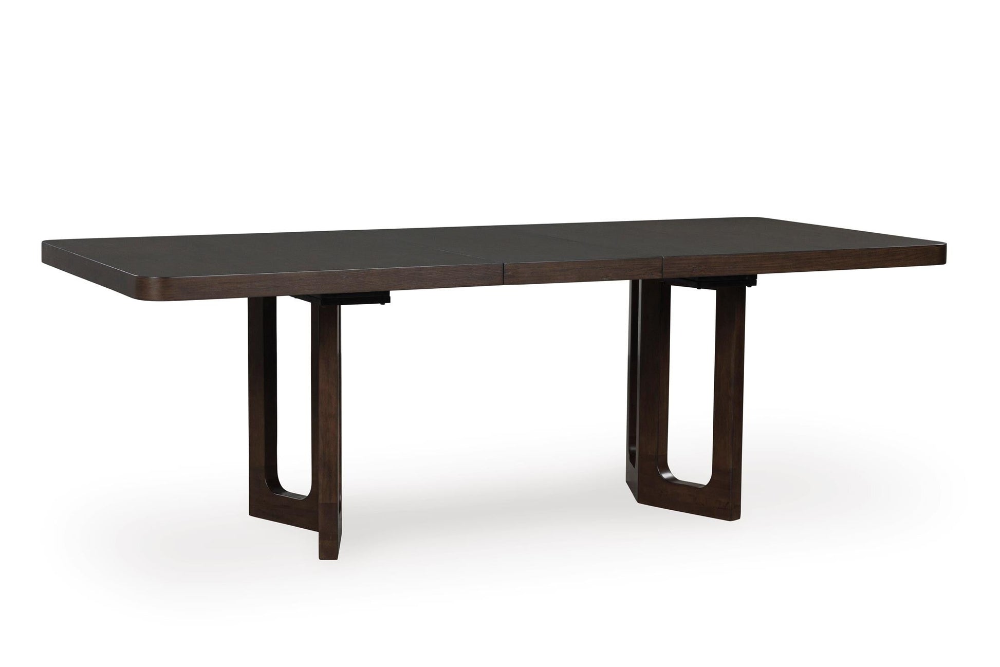 Breckington Dining Table